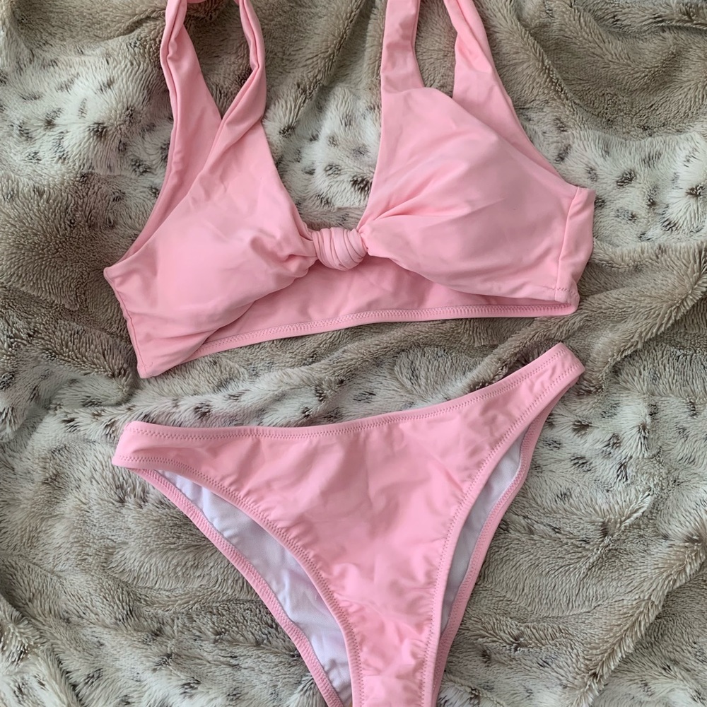 NWT Bikinishe Bikini Size L